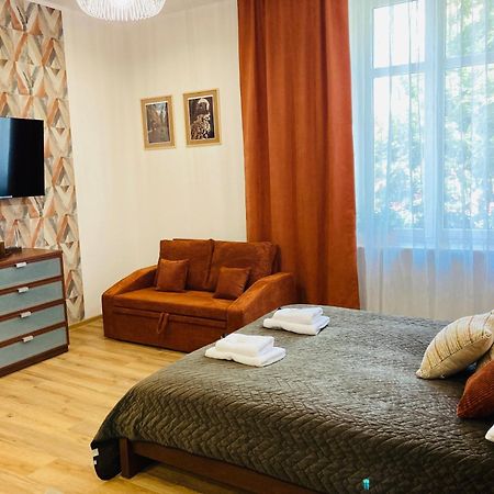 St. Cross Apartment Cracovia Exterior foto
